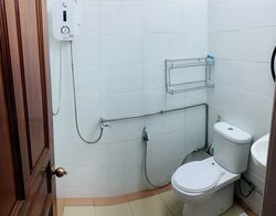 Rangoon Road (D8), Terrace #448003051